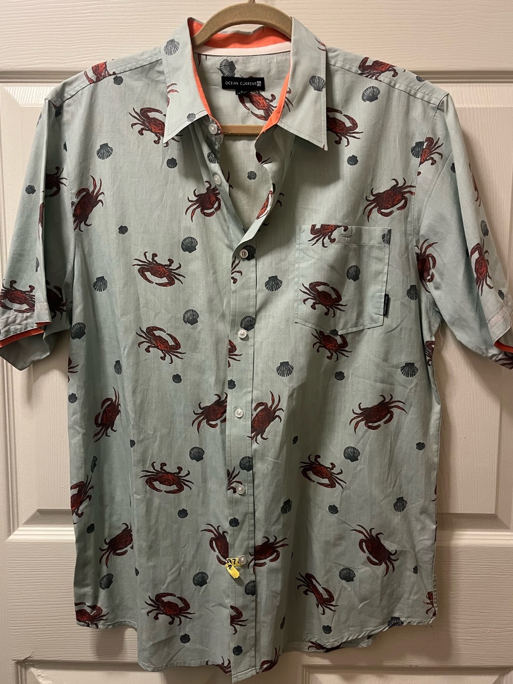 Ocean Current Men's Light Blue Crab and Shell Print Button-Up Shirt Size Large